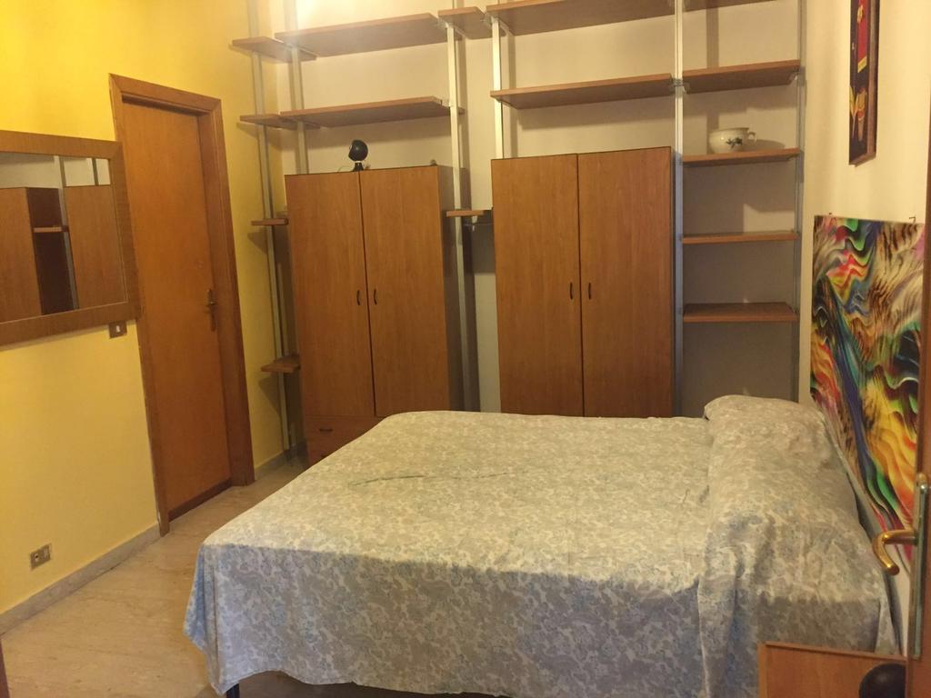 90ss Apartament Appartement Reggio di Calabria Buitenkant foto